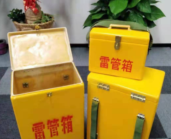 萧县玻璃钢雷管箱有哪些特点